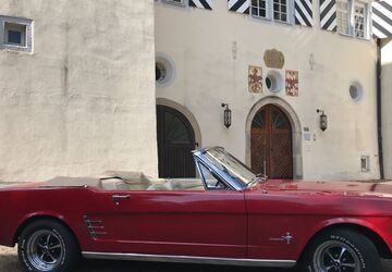 Ford Mustang 120.000 km 39.999 &euro; Nördlingen 86720