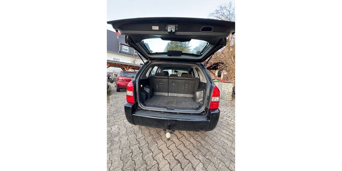 Hyundai TUCSON 140.000 km 4.600 &euro; Hüttlingen 73460