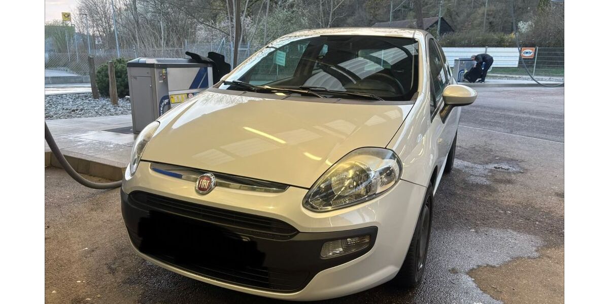 Fiat Punto Evo 147.000 km 2.500 &euro; Schwäbisch Gmünd 73529