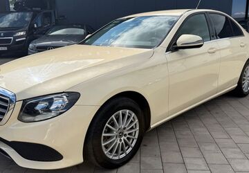 Mercedes-Benz E 200 361.000 km 11.900 &euro; Aalen-Essingen 73457