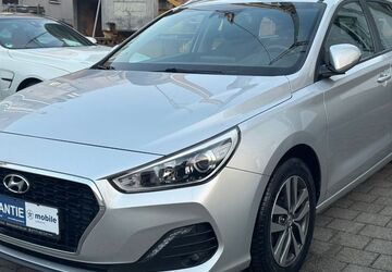 Hyundai i30 148.000 km 9.990 &euro; Schwäbisch Gmünd 73525
