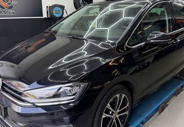 VW Golf 136.690 km 16.290 &euro; Aalen 73431