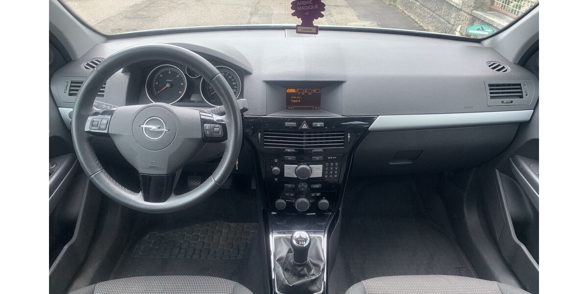 Opel Astra H Caravan 260.000 km 1.300 &euro; Aalen 73430