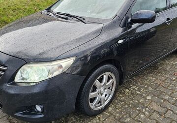 Toyota Corolla 192.000 km 3.990 &euro; Herbrechtingen 89542