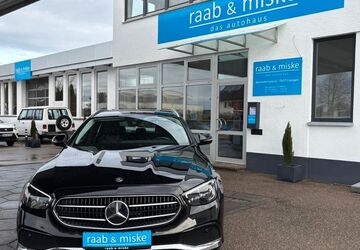 Mercedes-Benz E 200 41.600 km 31.790 &euro; Essingen 73457