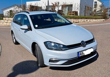VW Golf 133.000 km 12.300 &euro; Jagstzell 73489