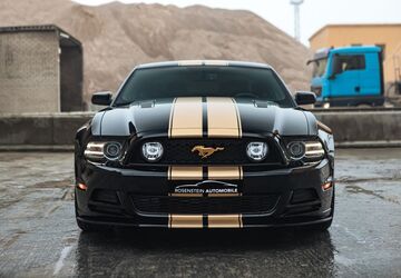 Ford Mustang 58.500 km 25.900 &euro; Heubach 73540