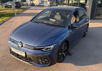 VW Golf 2.800 km 41.890 &euro; Unterschneidheim 73485