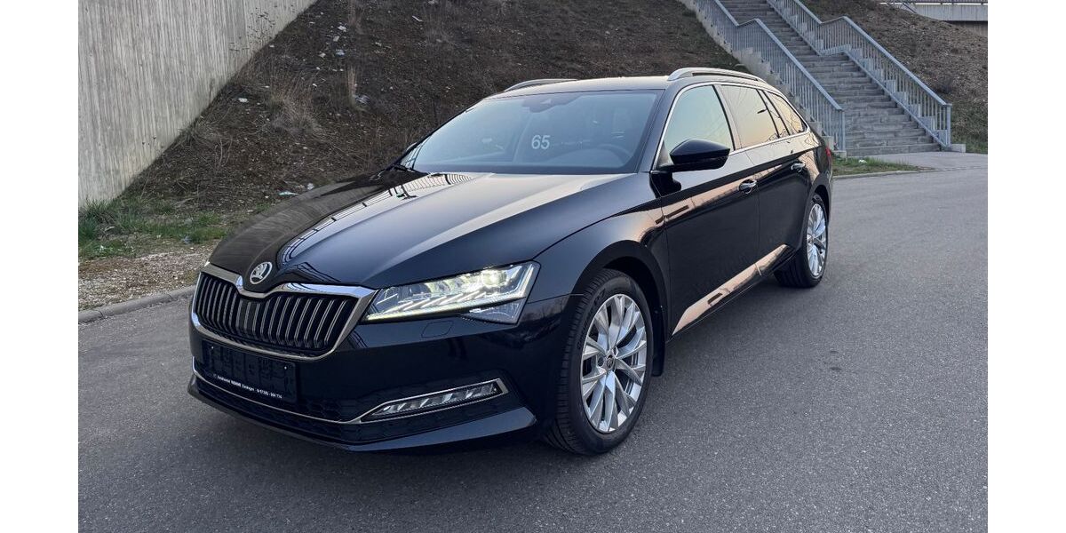 Skoda Superb 53.500 km 35.500 &euro; Essingen­­­ 73457