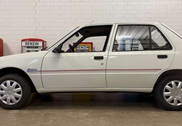 Peugeot 205 147.133 km 3.490 &euro; Bopfingen 73441