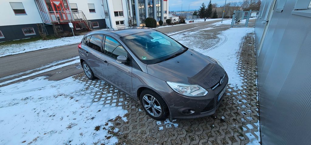 Ford Focus 211.000 km 5.400 &euro; Bopfingen 73441
