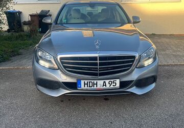 Mercedes-Benz 220 119.000 km 13.800 &euro; Giengen an der Brenz 89537