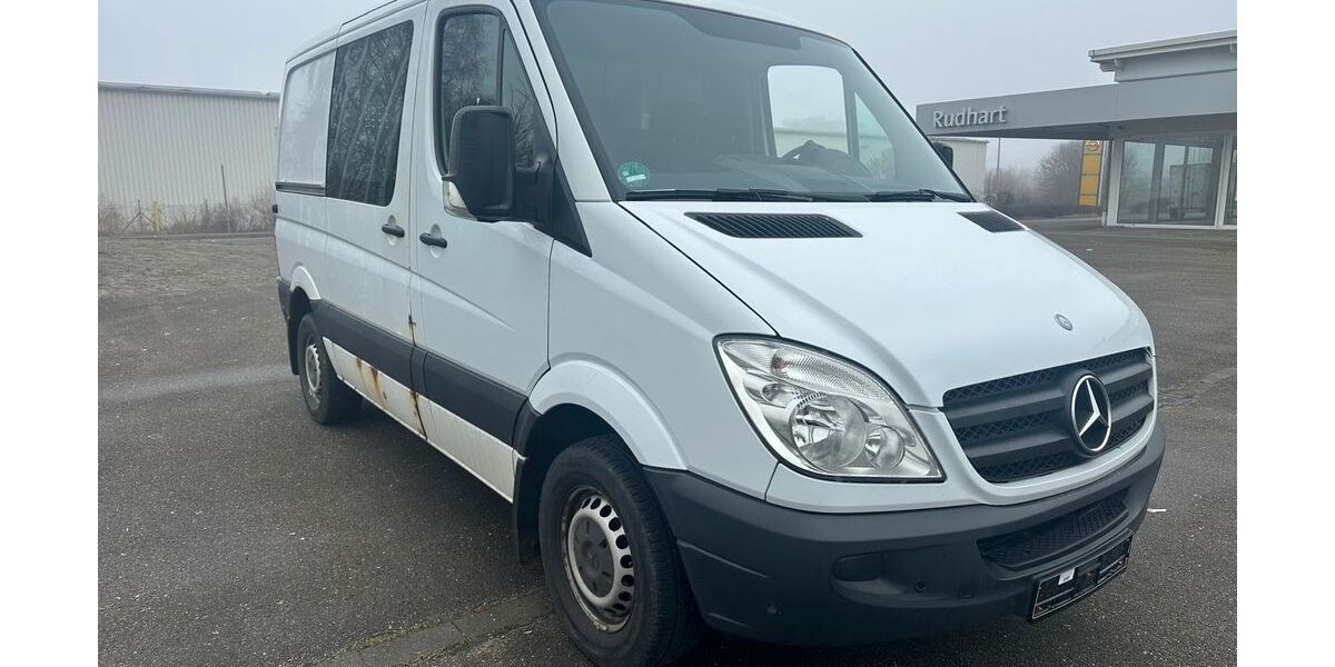 Mercedes-Benz Sprinter 198.000 km 6.499 &euro; Giengen An Der Brenz 89537