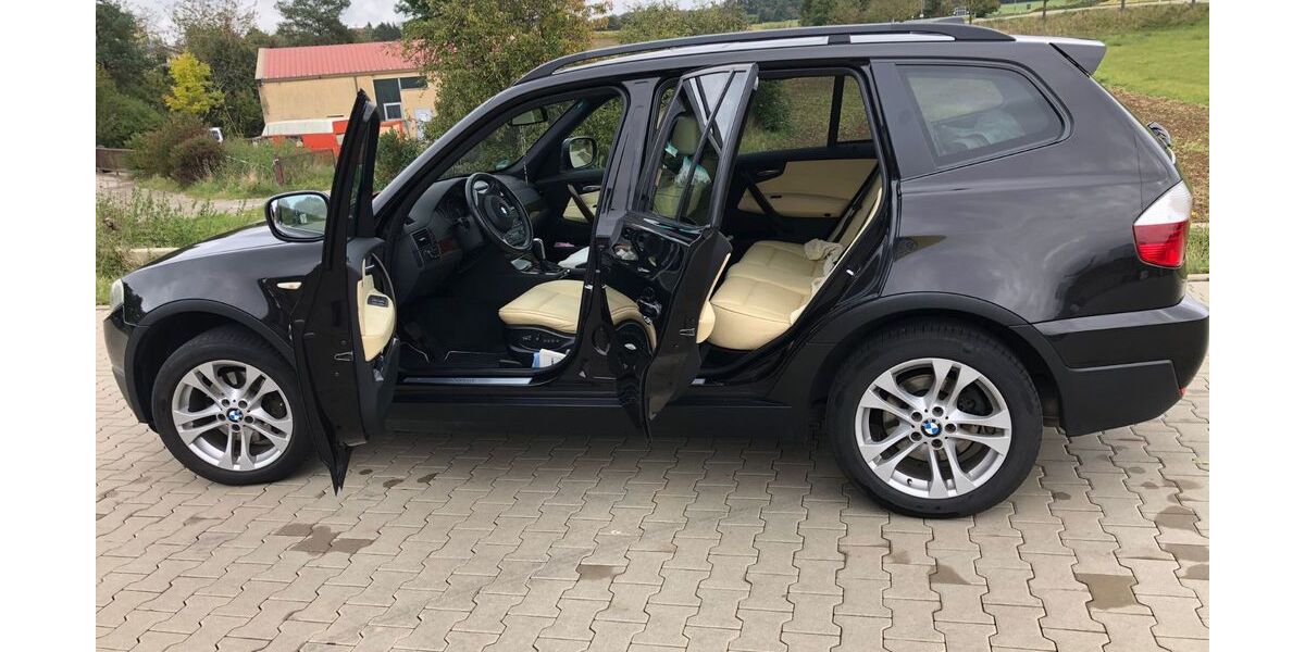 BMW X3 261.100 km 7.600 &euro; Gründelhardt 74586