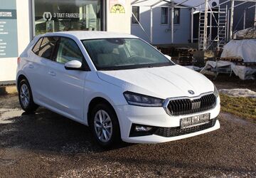 Skoda Fabia 9.600 km 18.890 &euro; Altheim (Alb) 89174