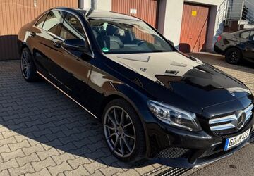 Mercedes-Benz C 400 122.992 km 26.300 &euro; Aalen 73433