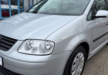 VW Touran 200.000 km 4.990 &euro; Aalen-Essingen 73457