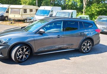 Ford Focus 29.999 km 18.999 &euro; Bopfingen 73441