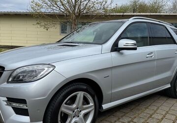 Mercedes-Benz ML 350 136.500 km 29.999 &euro; Neresheim 73450