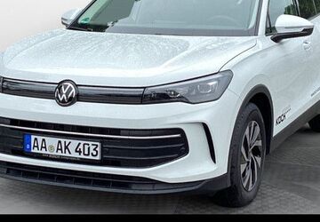 VW Tiguan 13.500 km 39.990 &euro; Ellwangen 73479