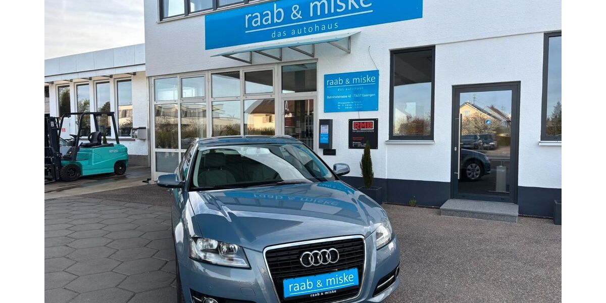 Audi A3 77.900 km 8.490 &euro; Essingen 73457