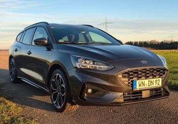 Ford Focus 59.600 km 15.400 &euro; Gschwend 74417