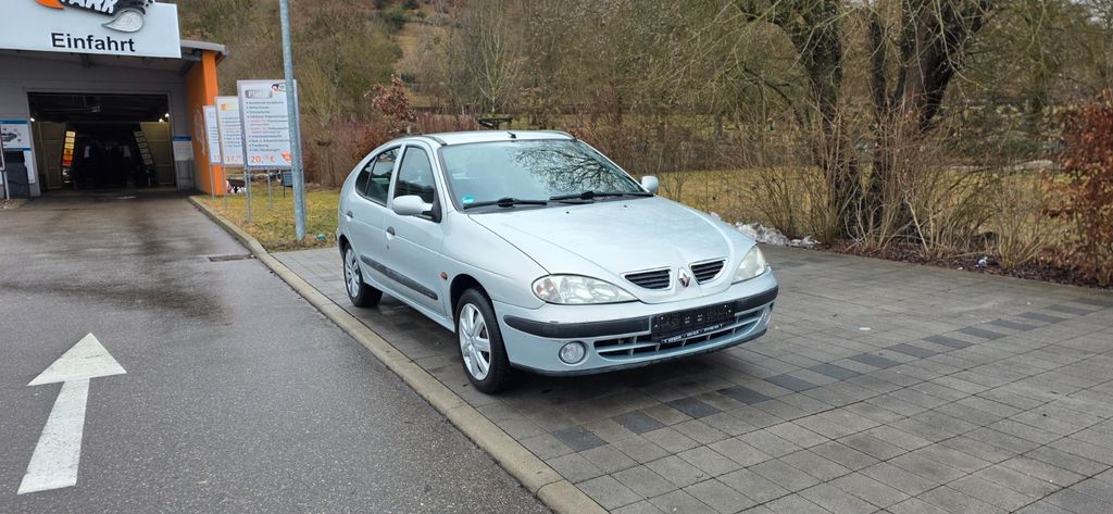 Renault Megane 154.000 km 2.299 &euro; Heidenheim-Schnaitheim 89520
