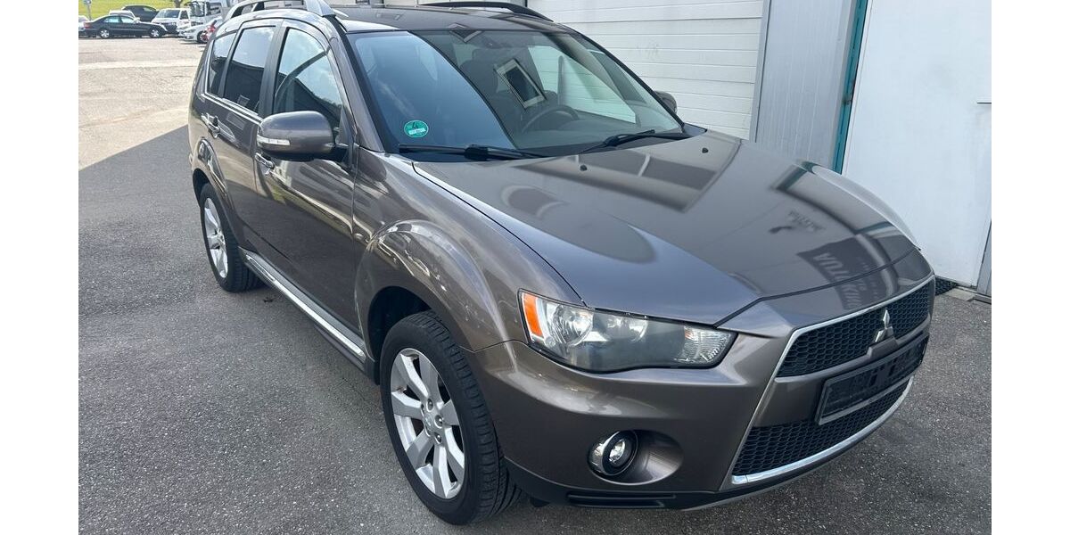 Mitsubishi Outlander 235.000 km 4.600 &euro; Aalen-Essingen 73457