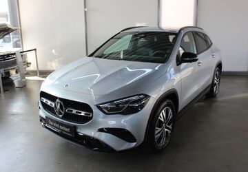 Mercedes-Benz GLA 200 9.983 km 44.290 &euro; Heidenheim 89520
