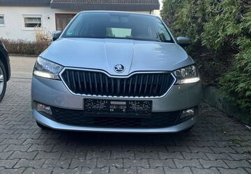 Skoda Fabia 53.137 km 9.000 &euro; Heubach 73540