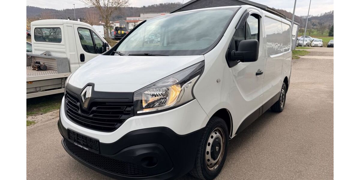 Renault Trafic 123.300 km 10.800 &euro; Aalen-Essingen 73457