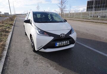 Toyota Aygo (X) 109.000 km 6.699 &euro; Heubach 73540