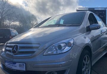 Mercedes-Benz B 180 259.300 km 3.950 &euro; Schwäbisch Gmünd 73529