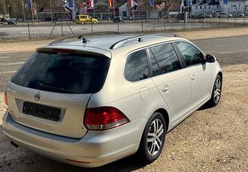 VW Golf 31.800 km 10.900 &euro; Lorch 73547