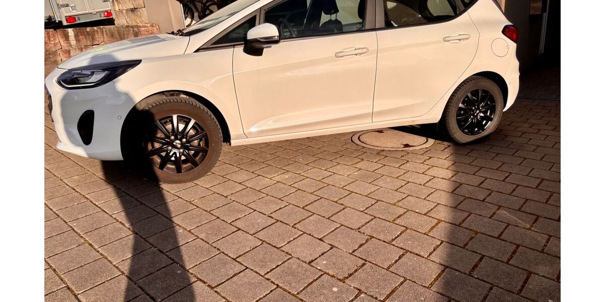 Ford Fiesta 20.409 km 13.490 &euro; Aalen 73431