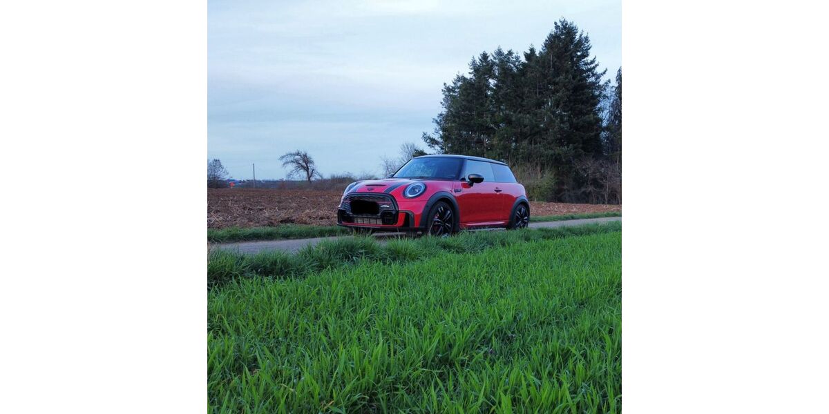 Mini John Cooper Works 61.824 km 28.300 &euro; Hüttlingen 73460