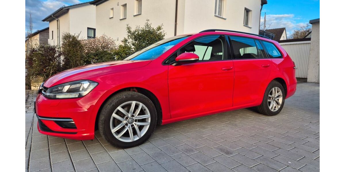 VW Golf 294.800 km 8.900 &euro; Aalen 73430