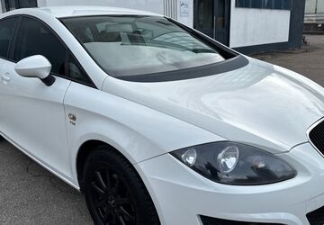 Seat Leon 177.000 km 3.599 &euro; Aalen 73431