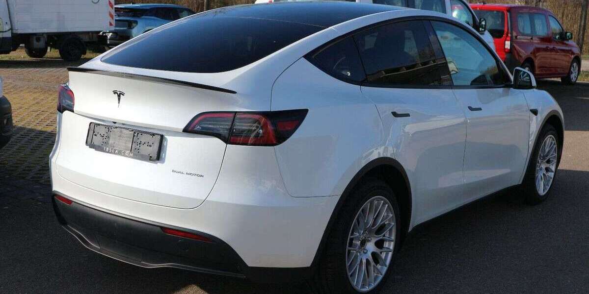 Tesla Model Y 51.000 km 35.000 &euro; Ellwangen - Neunstadt 73479