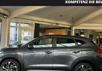 Hyundai TUCSON 150.698 km 16.490 &euro; Bopfingen 73441