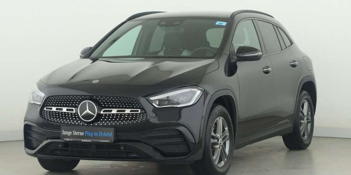 Mercedes-Benz GLA 250 97.261 km 27.850 &euro; Aalen 73431