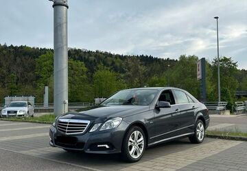 Mercedes-Benz E 350 241.000 km 8.500 &euro; Spraitbach 73565