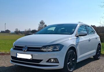 VW Polo 49.371 km 14.400 &euro; GIENGEN 89537