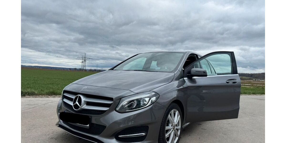 Mercedes-Benz B 180 43.500 km 17.490 &euro; Nördlingen 86720