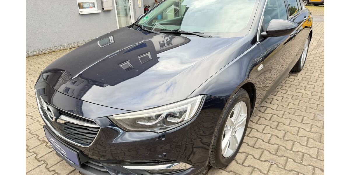 Opel Insignia 192.000 km 8.990 &euro; Essingen (Bei Aalen) 73457
