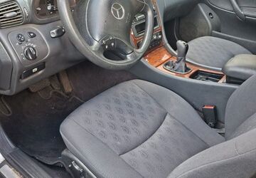 Mercedes-Benz 270 277.949 km 1.900 &euro; Tannhausen 73497