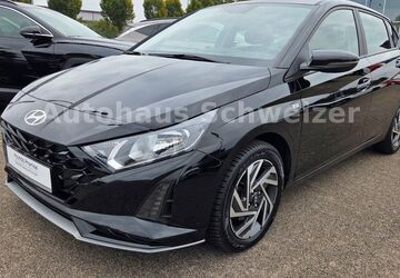 Hyundai i20 15.000 km 18.950 &euro; Nördlingen 86720