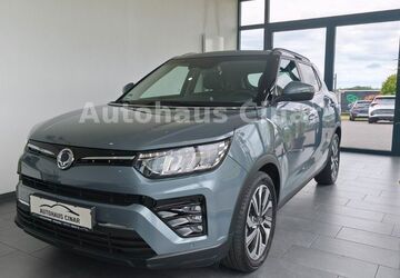 SsangYong Tivoli 15.300 km 17.990 &euro; Waldstetten 73550
