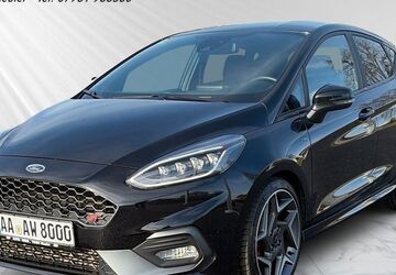 Ford Fiesta 44.000 km 22.500 &euro; Neuler 73491