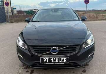 Volvo V60 107.000 km 12.900 &euro; Nördlingen 86720